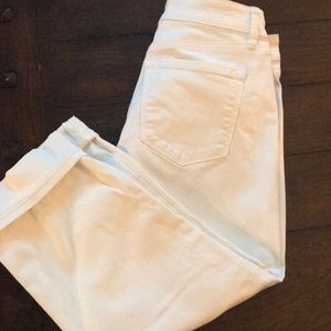 ❌SOLD ❌White curvy crops from loft